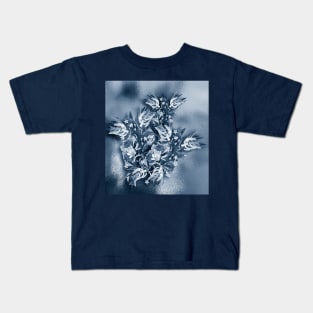 Beautiful flower bouquet on a rippled deep blue background Kids T-Shirt